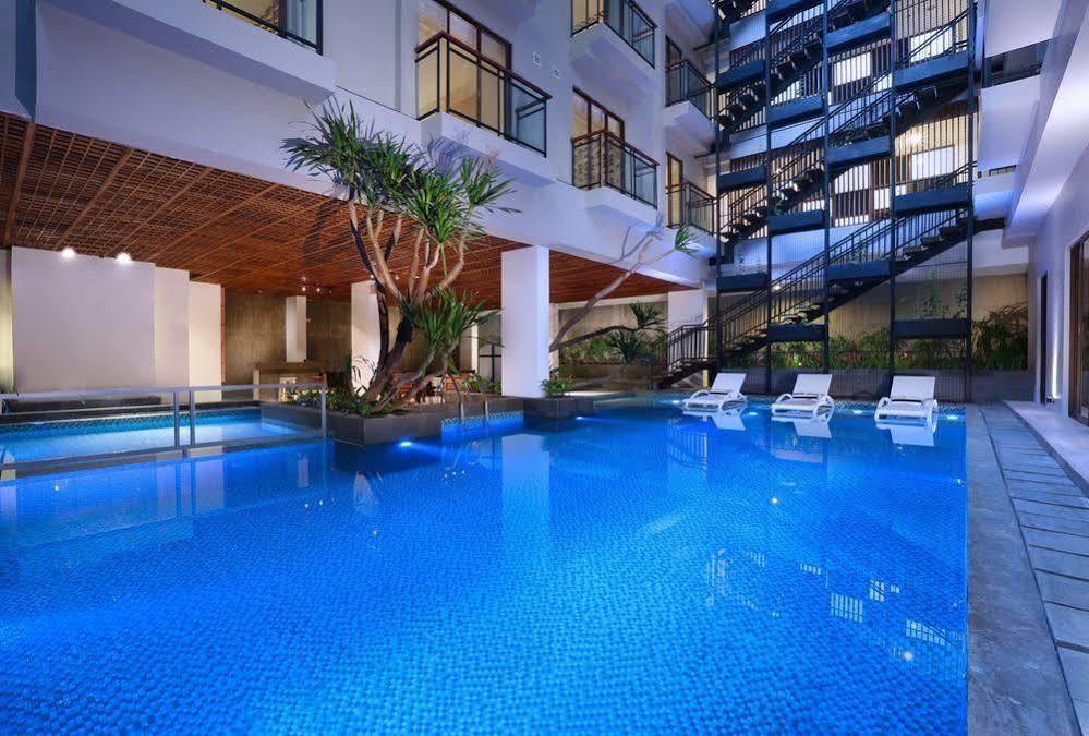 โรงแรมลิเบอร์ตา ซมินญะก์ เซมินยัค ภายนอก รูปภาพ